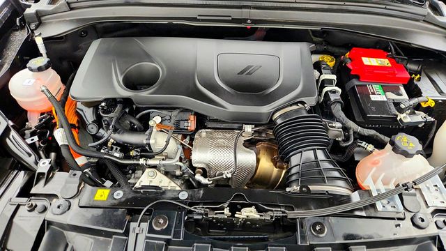 2024 Dodge Hornet R/T EAWD (PHEV w/ Blacktop Package & Digital Instrument Cluster - 22998948 - 25