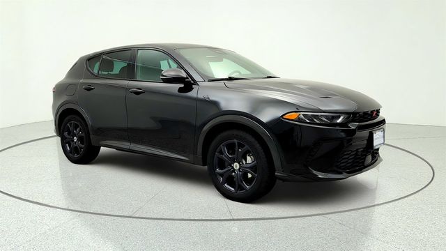 2024 Dodge Hornet R/T EAWD w/ Blacktop Pkg & 1.3L Turbo PHEV - 23033165 - 2