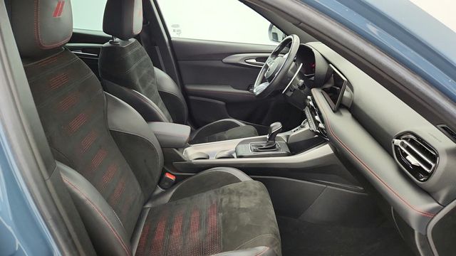 2024 Dodge Hornet R/T EAWD with Blacktop + Track Pack Bundle - 22957022 - 23