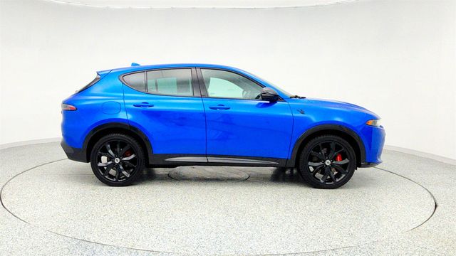 2024 Dodge Hornet R/T EAWD with R/T Blacktop + Track Pack Bundle - 22962926 - 3