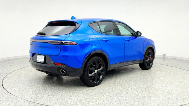 2024 Dodge Hornet R/T EAWD with R/T Blacktop + Track Pack Bundle - 22962926 - 4