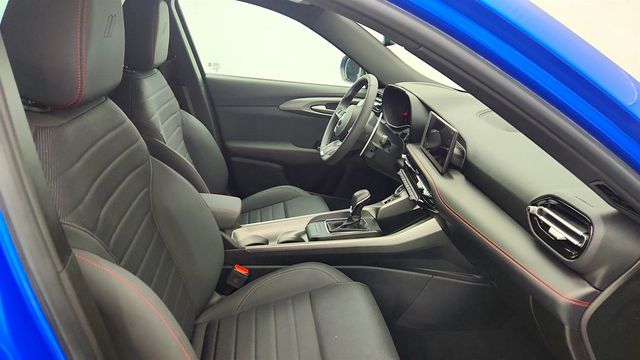 2024 Dodge Hornet R/T EAWD w/ R/T Blacktop Package & 18'' Alloy Wheels - 22999022 - 23