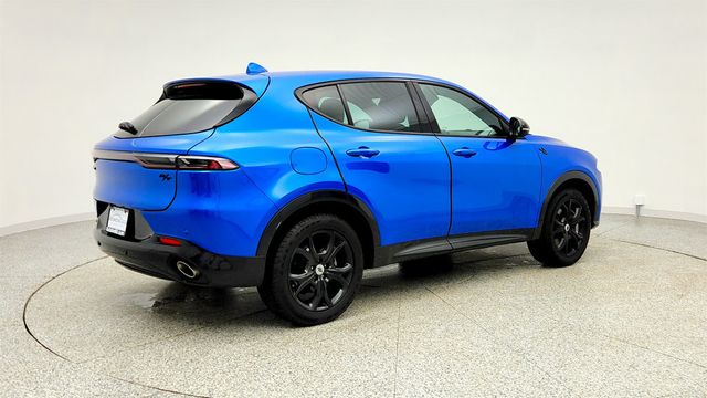 2024 Dodge Hornet R/T EAWD w/ R/T Blacktop Package & 18'' Alloy Wheels - 22999022 - 4