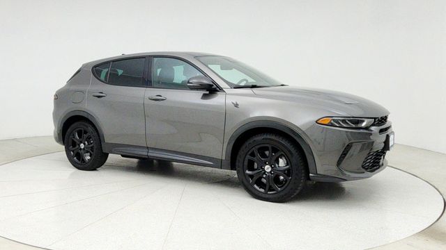2024 Dodge Hornet R/T Plus EAWD *Ltd Avail* with Blacktop Package - 22950732 - 2