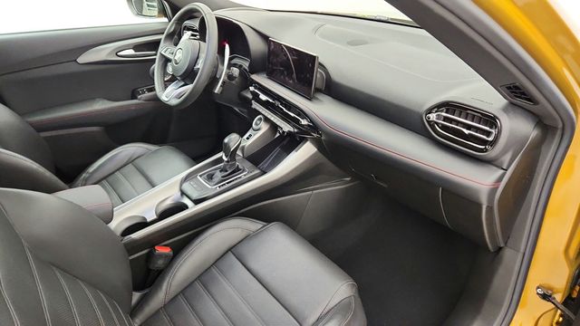 2024 Dodge Hornet R/T Plus EAWD *Ltd Avail* with Blacktop Package - 22951238 - 24