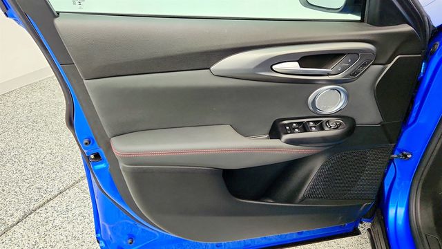 2024 Dodge Hornet R/T Plus EAWD *Ltd Avail* with Blacktop Package - 22960764 - 10