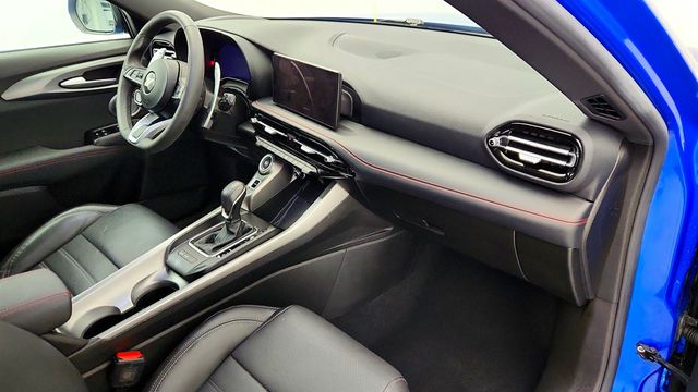 2024 Dodge Hornet R/T Plus EAWD *Ltd Avail* with Blacktop Package - 22960764 - 24