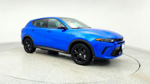 2024 Dodge Hornet R/T Plus EAWD *Ltd Avail* with Blacktop Package - 22960764 - 2