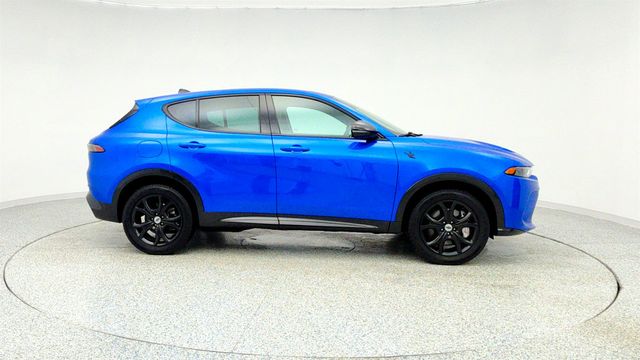 2024 Dodge Hornet R/T Plus EAWD *Ltd Avail* with Blacktop Package - 22960764 - 3