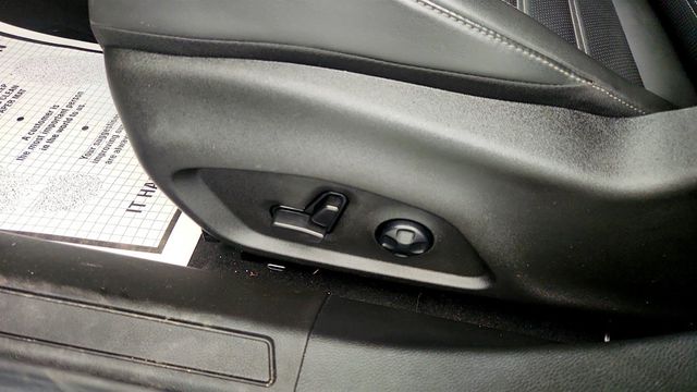 2024 Dodge Hornet R/T Plus EAWD *Ltd Avail* with Tech Pack Plus - 22962957 - 11