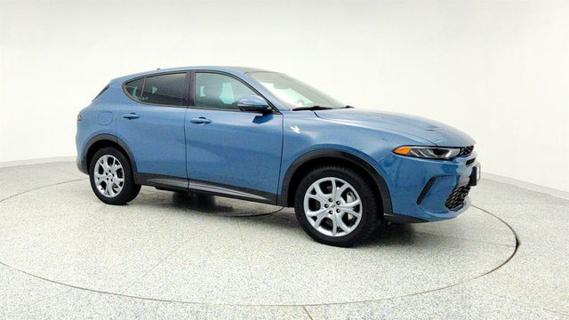 2024 Dodge Hornet R/T Plus EAWD *Ltd Avail* with Tech Pack Plus - 22962957 - 2