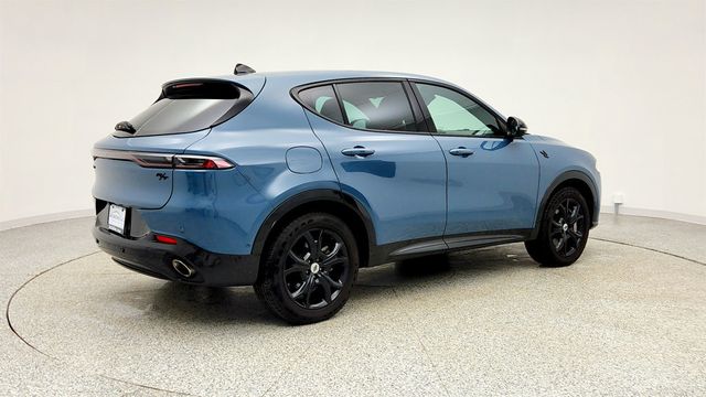 2024 Dodge Hornet R/T Plus EAWD with Blacktop & Tech Pack Plus  - 23000916 - 4