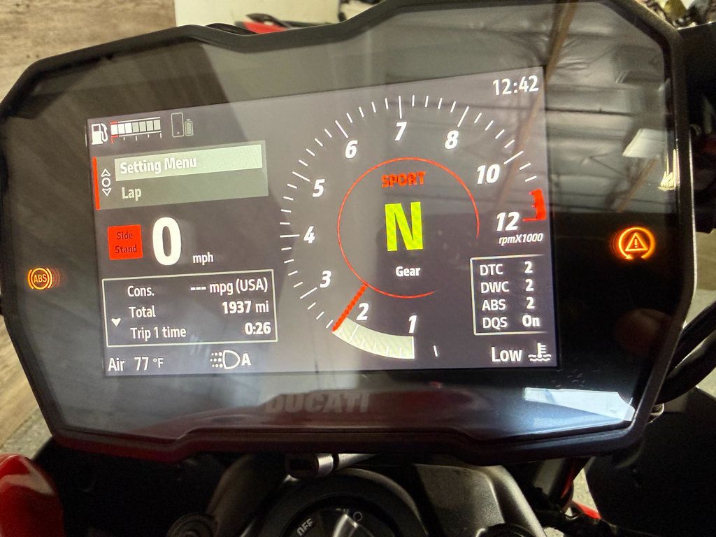 2024 Ducati Diavel V4 SUPER CLEAN! - 22994293 - 9