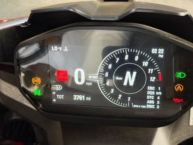 2024 Ducati Panigale V2 LIKE NEW! - 23001591 - 9