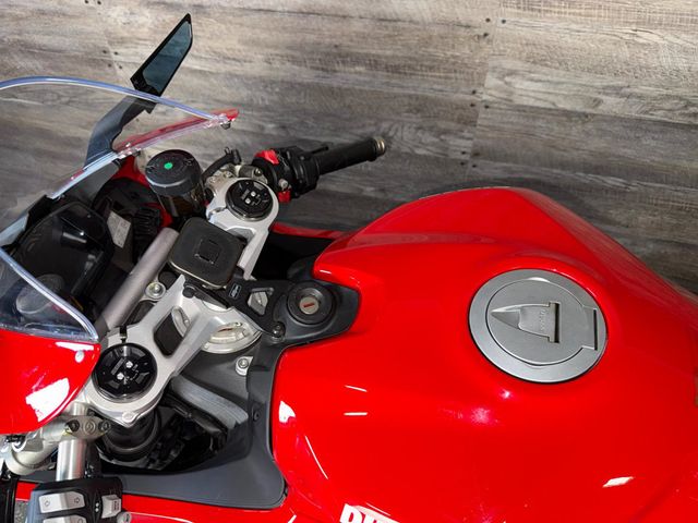 2024 Ducati Panigale V2 LIKE NEW! - 23001591 - 14