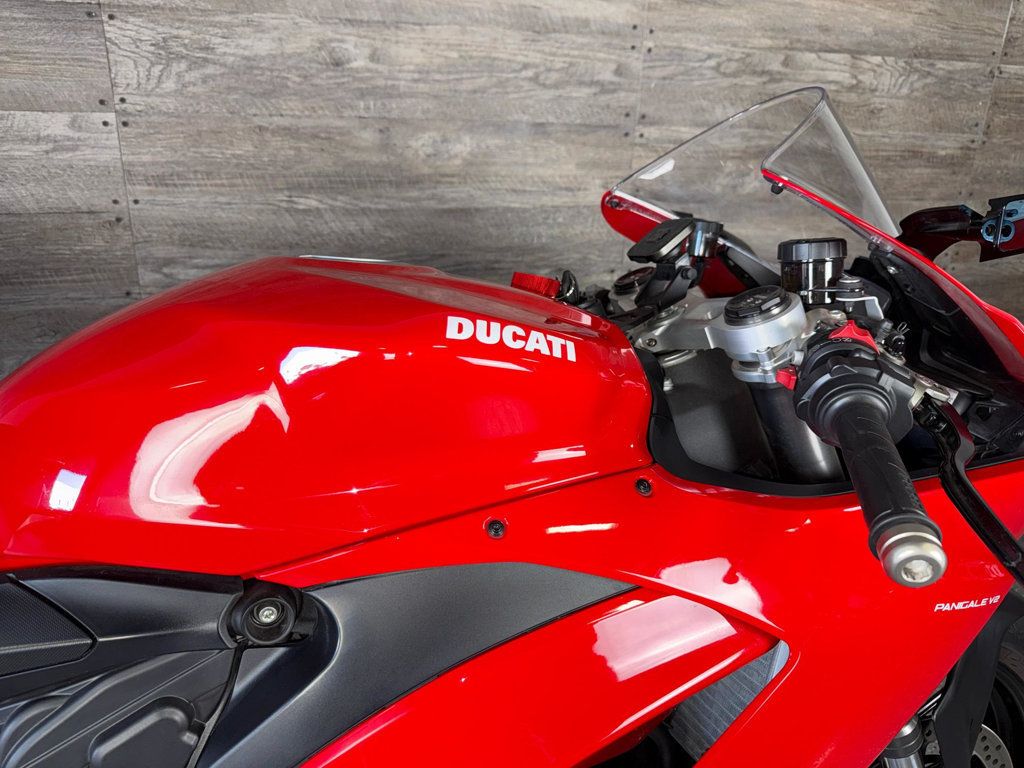 2024 Ducati Panigale V2 LIKE NEW! - 23001591 - 4