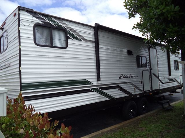 2024 EDDIE BAUER EBS 322BH 37FT BUMER PULL RV TRAILER W/ SLIDE OUT - 23015895 - 3