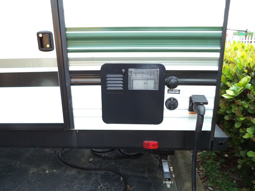 2024 EDDIE BAUER EBS 322BH 37FT BUMPER PULL RV TRAILER W/ SLIDE OUT - 23015895 - 9