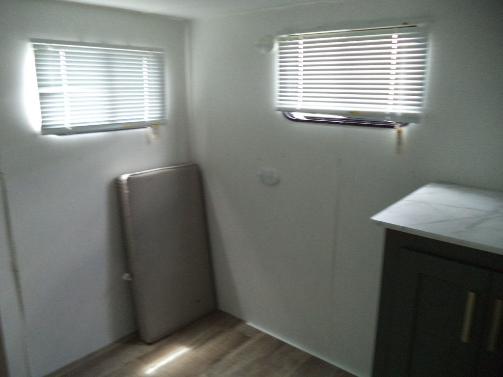 2024 EDDIE BAUER EBS 322BH 37FT BUMPER PULL RV TRAILER W/ SLIDE OUT - 23015895 - 24