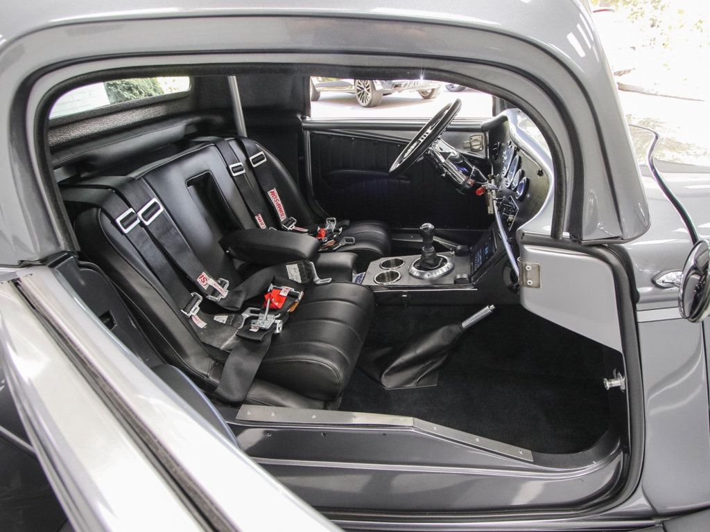 Factory Five '33 Hot Rod 6-Speed Coupe photo 18