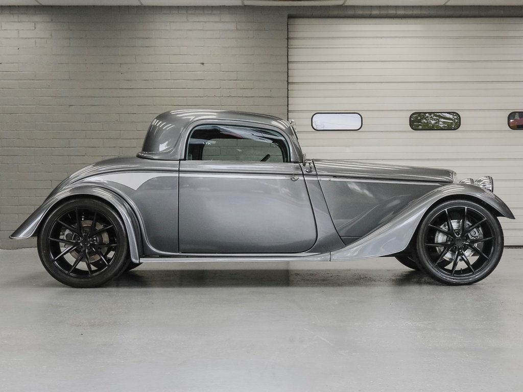 Factory Five '33 Hot Rod 6-Speed Coupe photo 3