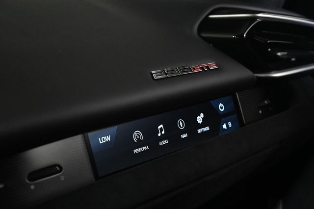 2024 Ferrari 296 GTB Base - 22982005 - 14