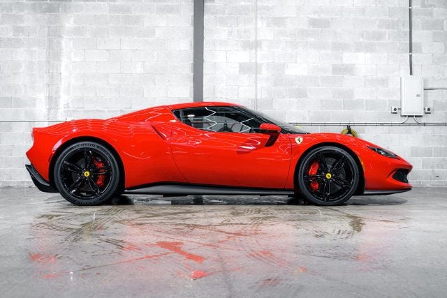 2024 Ferrari 296 GTB photo 2
