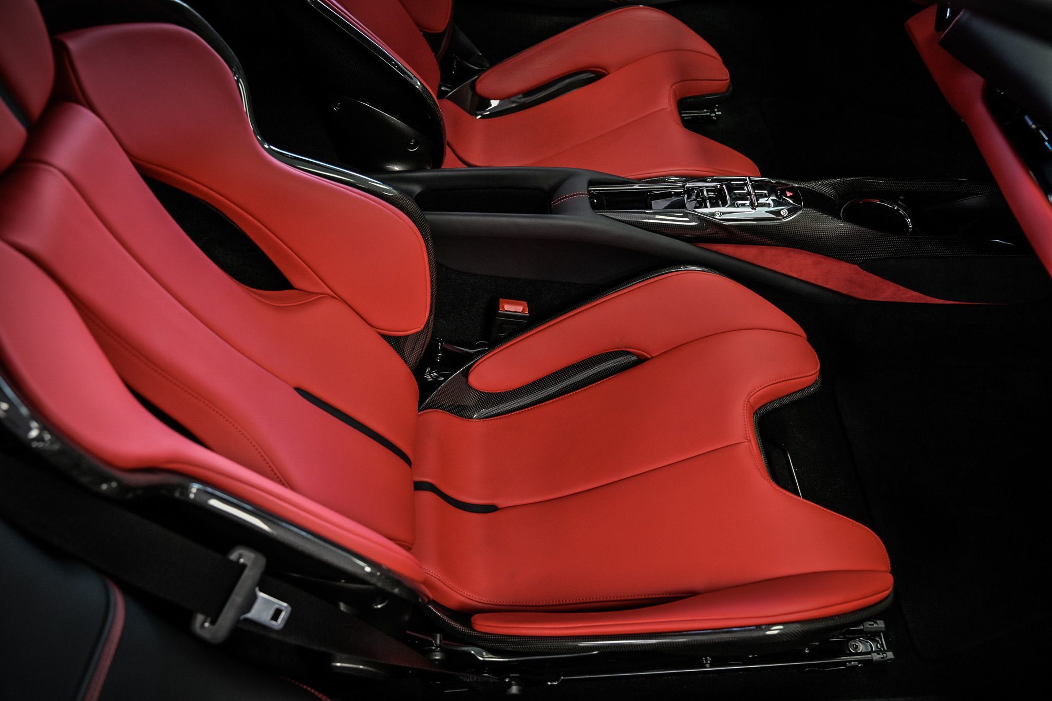 2024 Ferrari 296 GTB photo 27