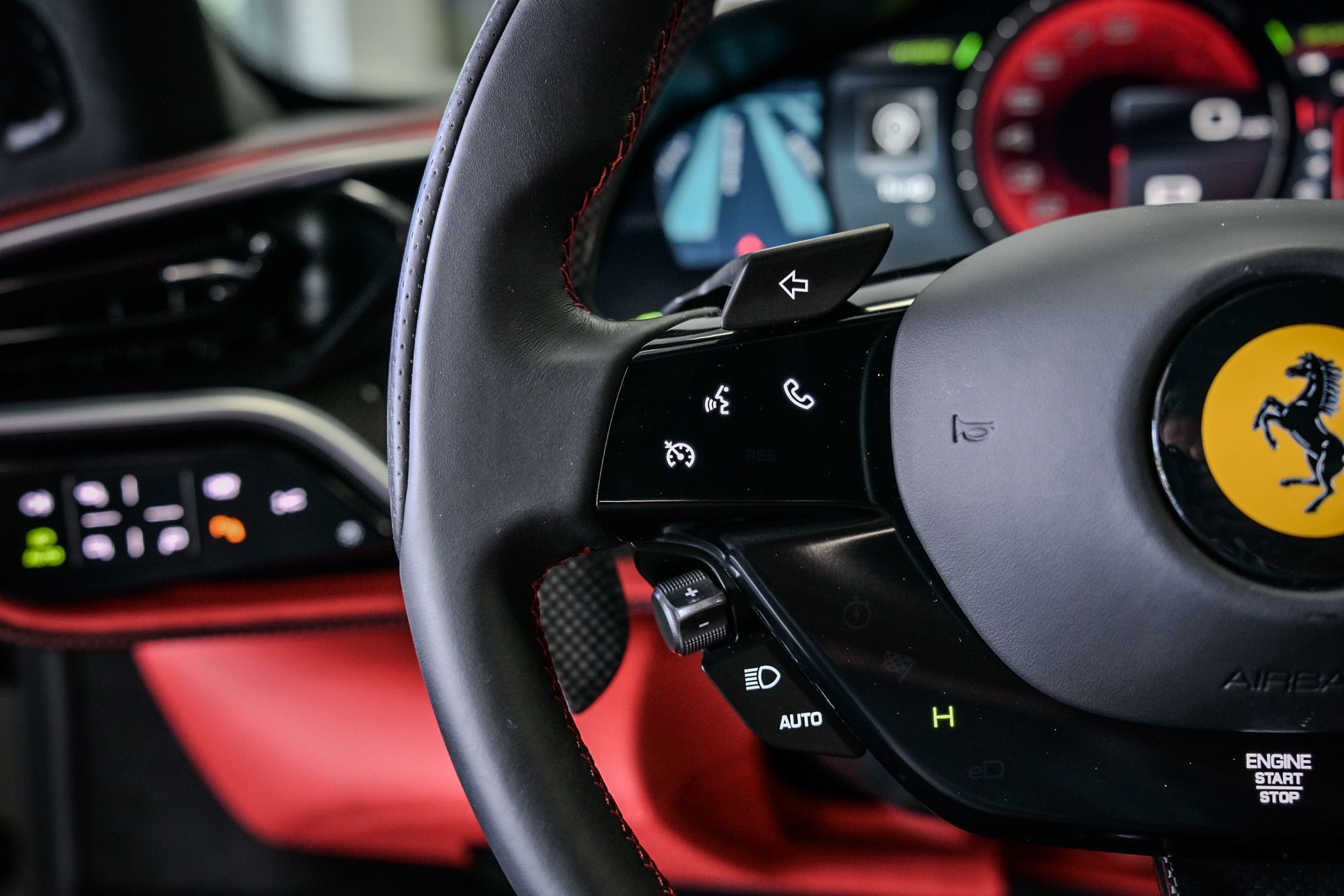2024 Ferrari 296 GTB photo 39