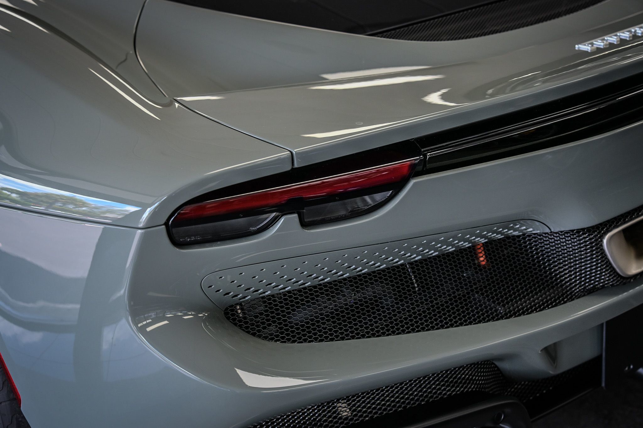2024 Ferrari 296 GTB photo 8