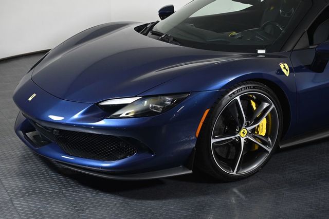 2024 Ferrari 296 GTS Base - 23034264 - 25