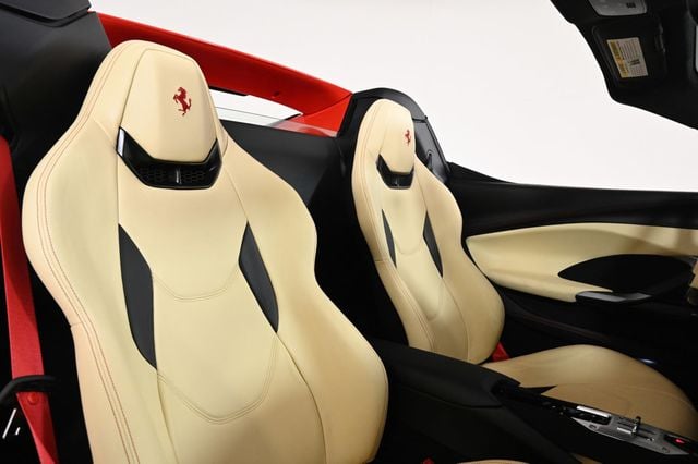 2024 Ferrari 296 GTS Convertible - 22950547 - 3