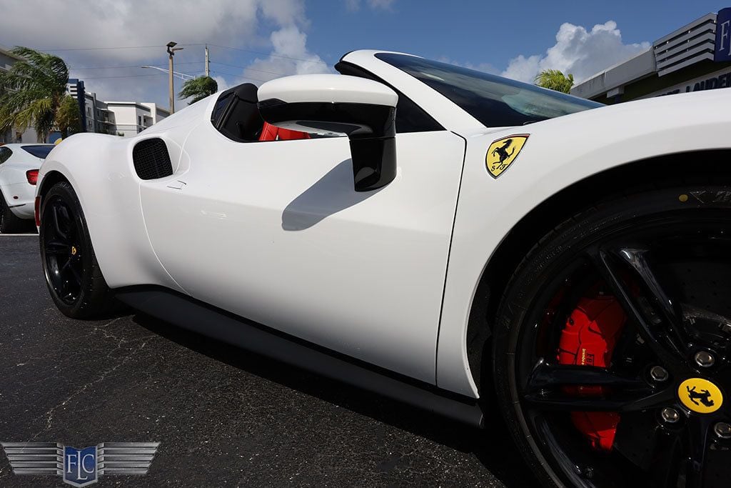 2024 Ferrari 296 GTS Convertible - 22652800 - 10