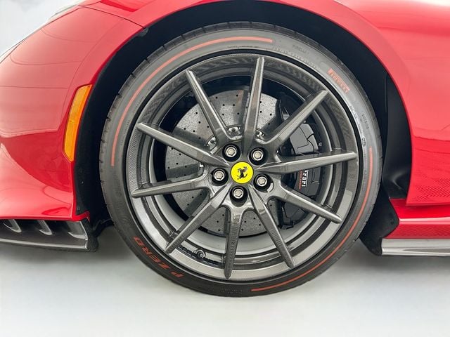 2024 Ferrari 812 Competizione Atelier Personalizzato con Ferrari - 22991795 - 26