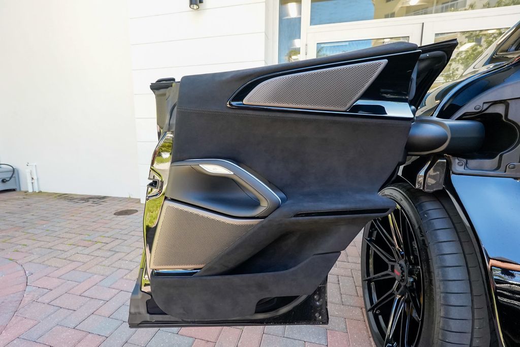 2024 Ferrari Purosangue AWD - 23022214 - 90