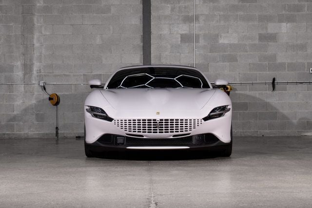 2024 Ferrari Roma Spider photo 10