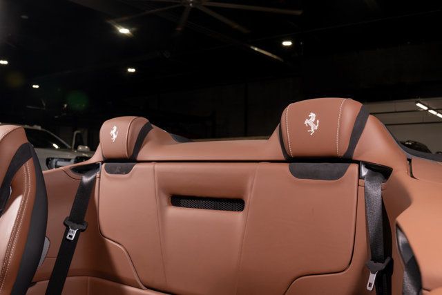 2024 Ferrari Roma Spider photo 32