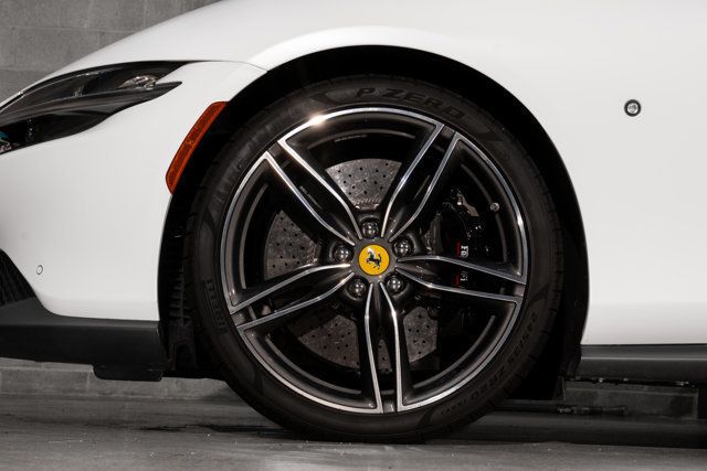 2024 Ferrari Roma Spider photo 59