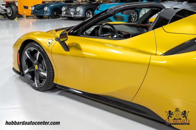 2024 Ferrari SF90 Spider Convertible - 23031228 - 61