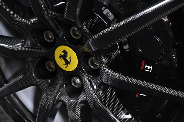 2024 Ferrari SF90 Spider Convertible - 23000453 - 30