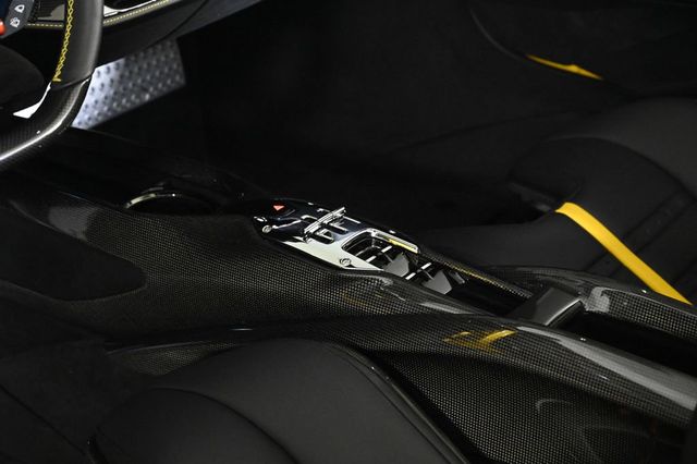 2024 Ferrari SF90 Spider Convertible - 23009321 - 15