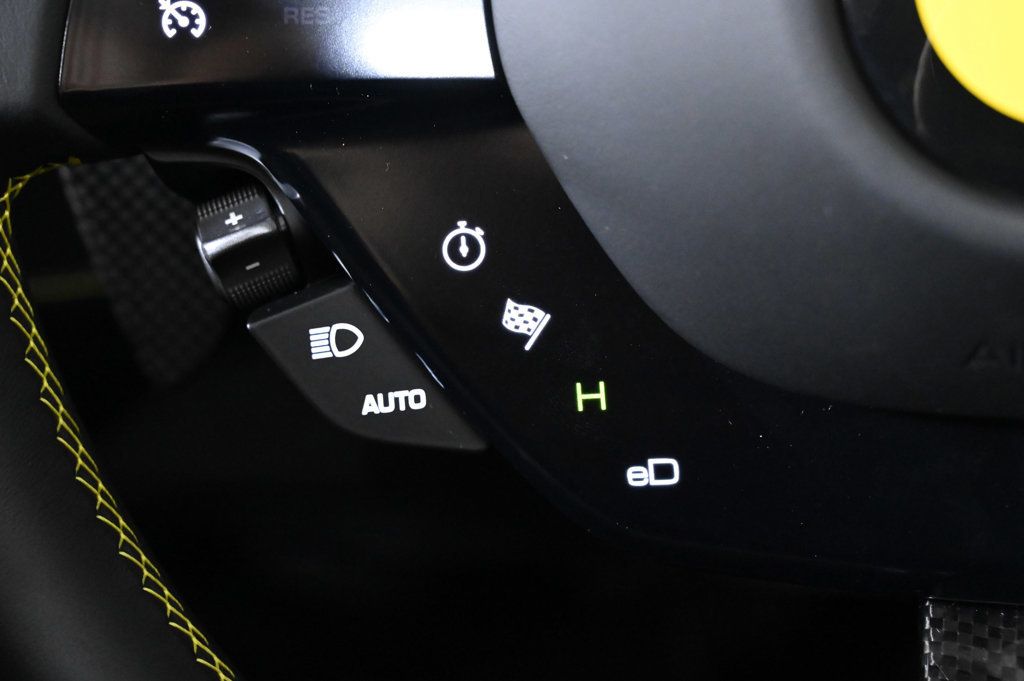 2024 Ferrari SF90 Spider Convertible - 22907100 - 21