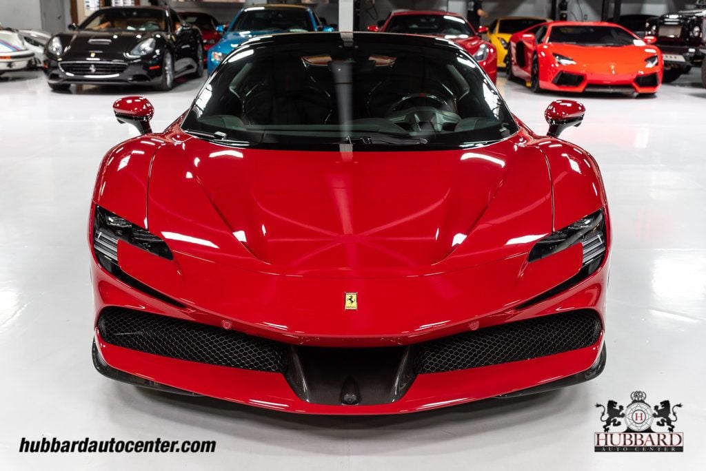 2024 Ferrari SF90 Spider photo 10