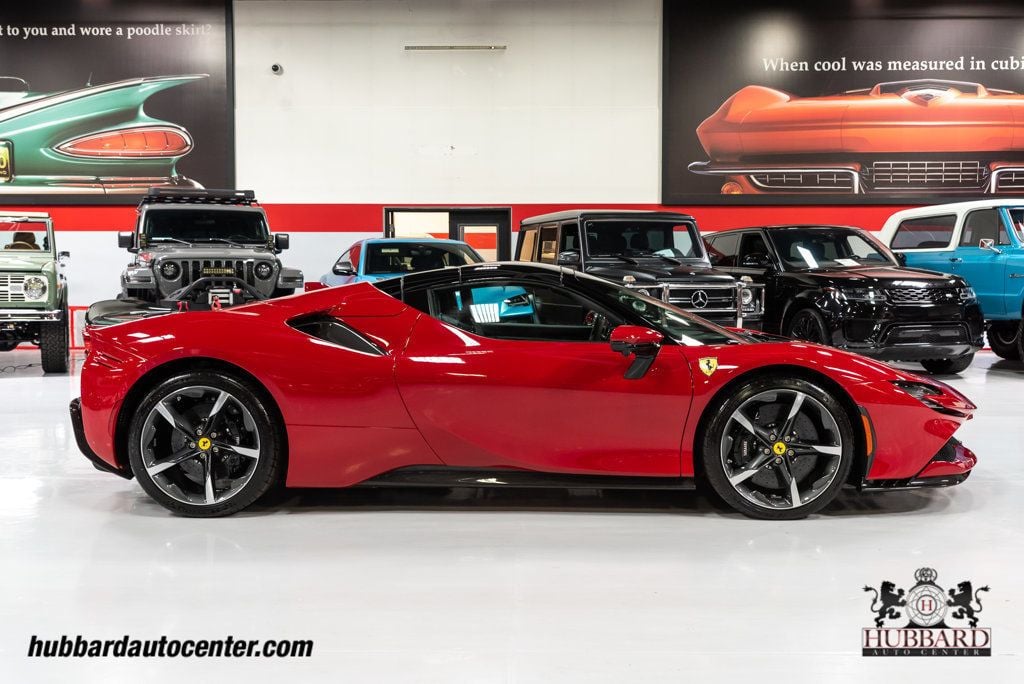 2024 Ferrari SF90 Spider photo 16