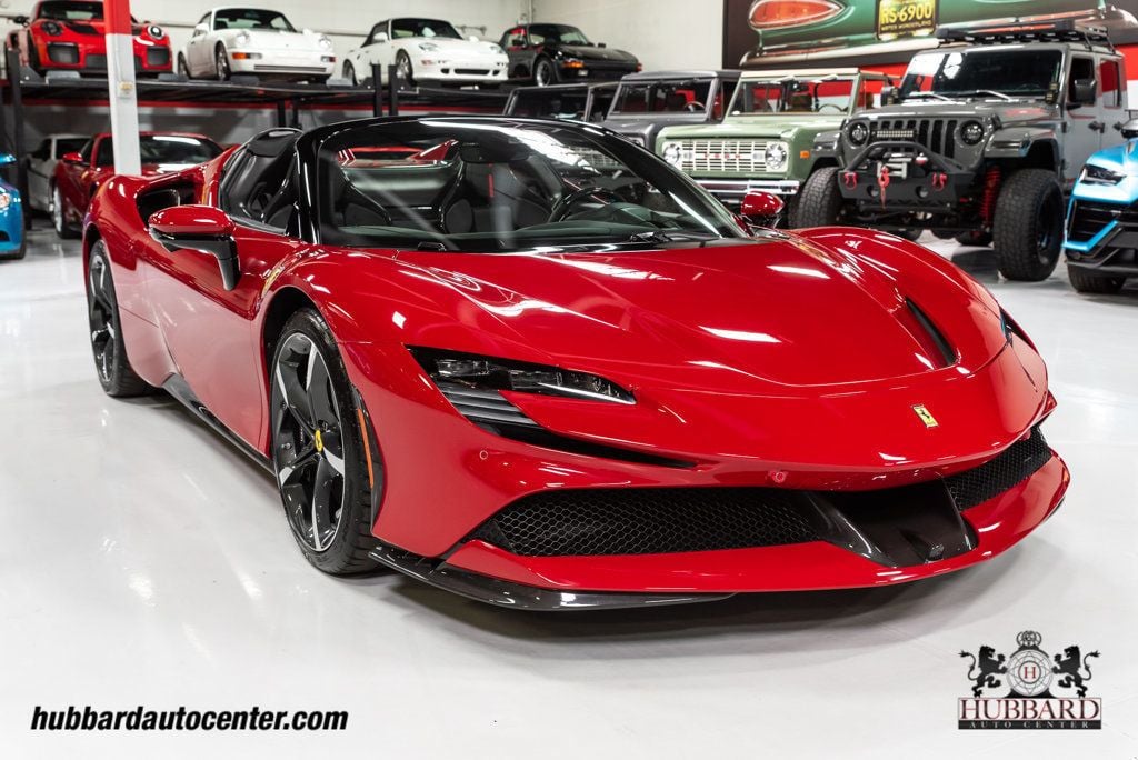 2024 Ferrari SF90 Spider photo 29