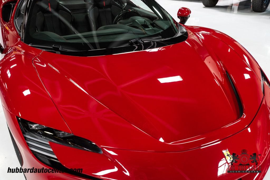 2024 Ferrari SF90 Spider photo 33