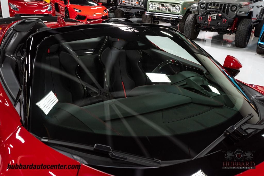 2024 Ferrari SF90 Spider photo 40