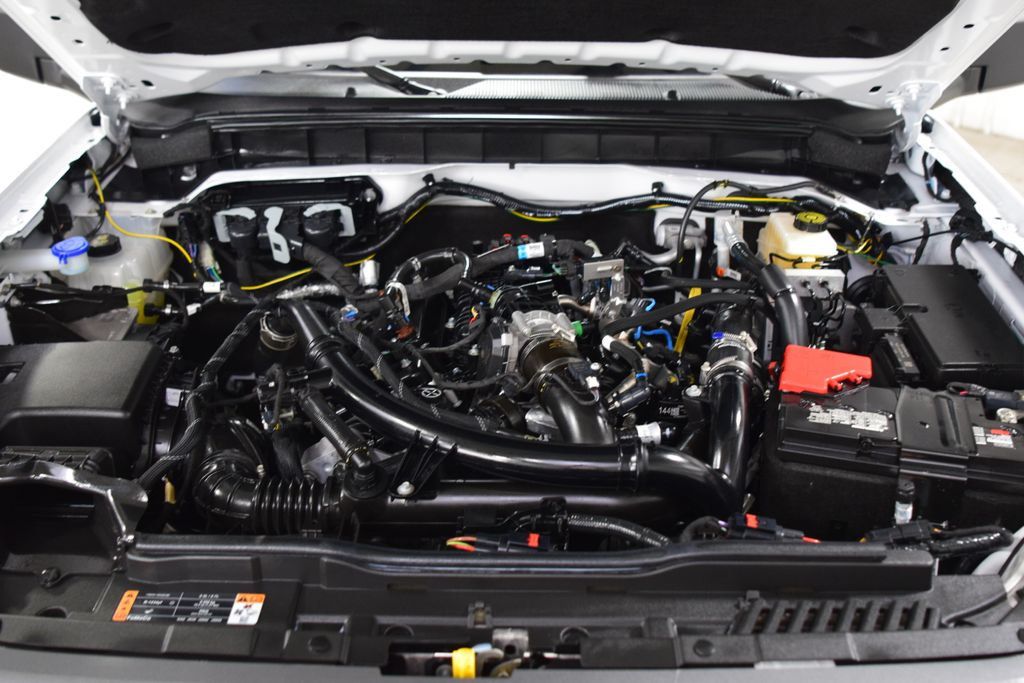 2024 Ford Bronco Badlands - 23021292 - 24