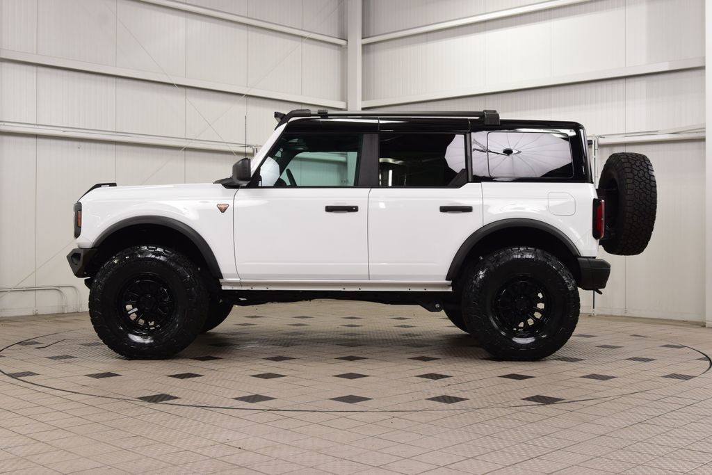 2024 Ford Bronco Badlands - 23021292 - 3