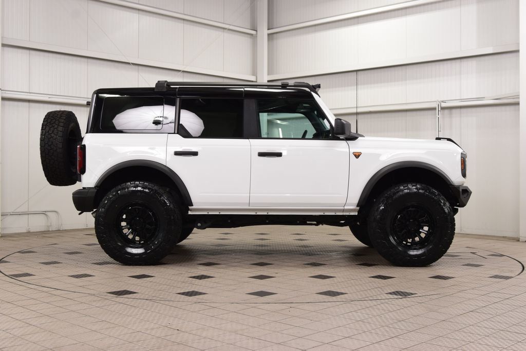 2024 Ford Bronco Badlands - 23021292 - 7